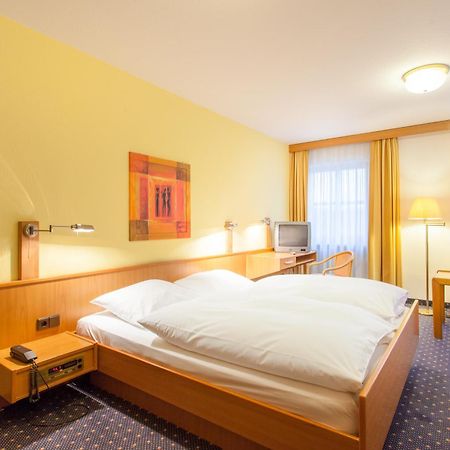 Hotel Restaurant Jaegerhof Weisendorf Chambre photo