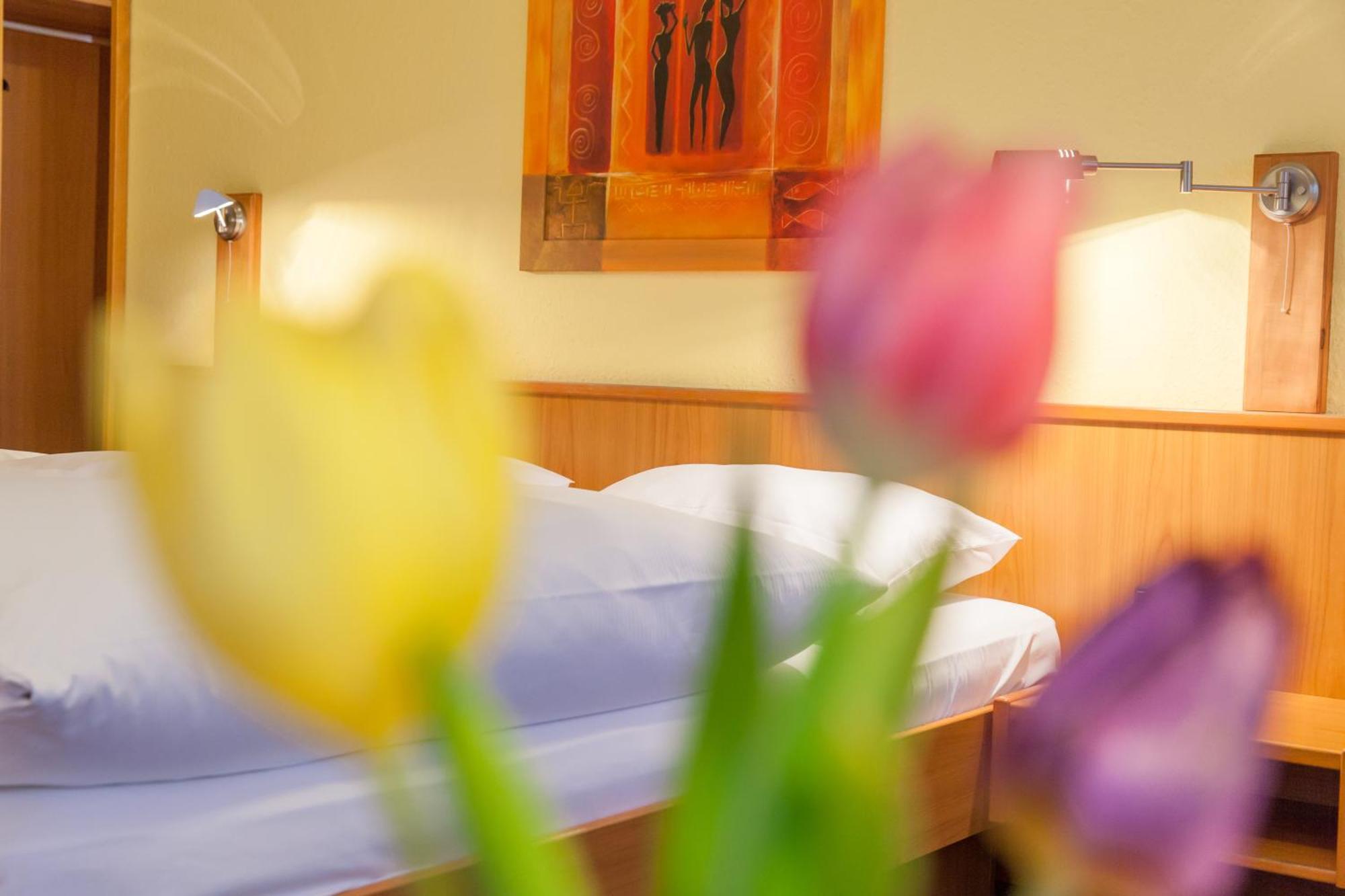 Hotel Restaurant Jaegerhof Weisendorf Chambre photo
