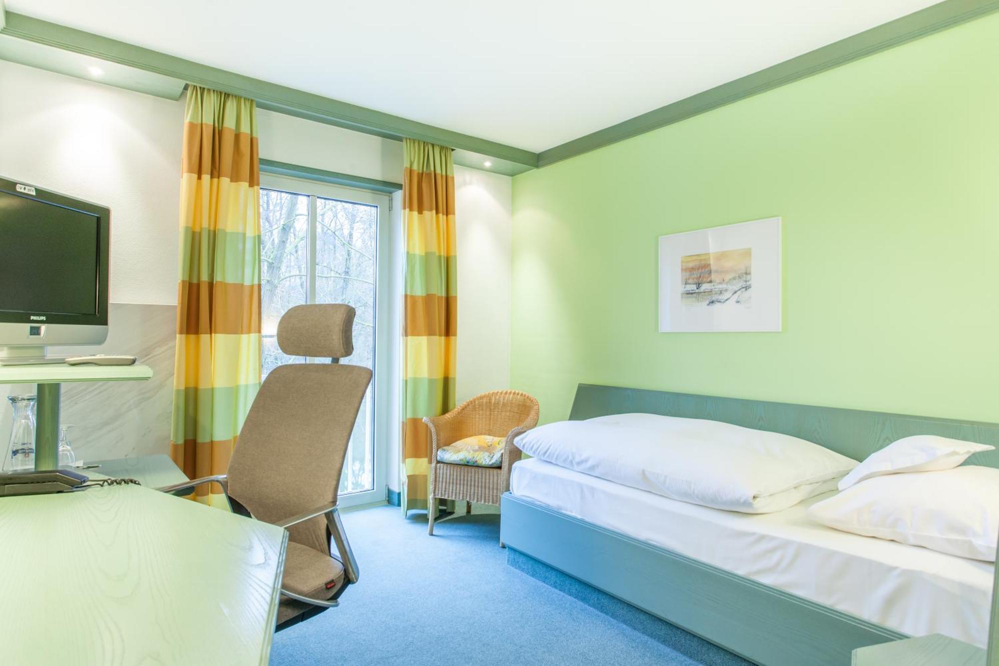 Hotel Restaurant Jaegerhof Weisendorf Chambre photo